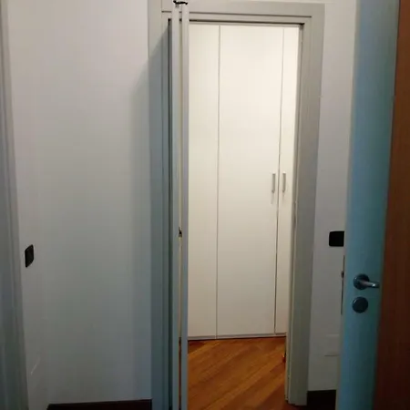 Housetommycomo Como
